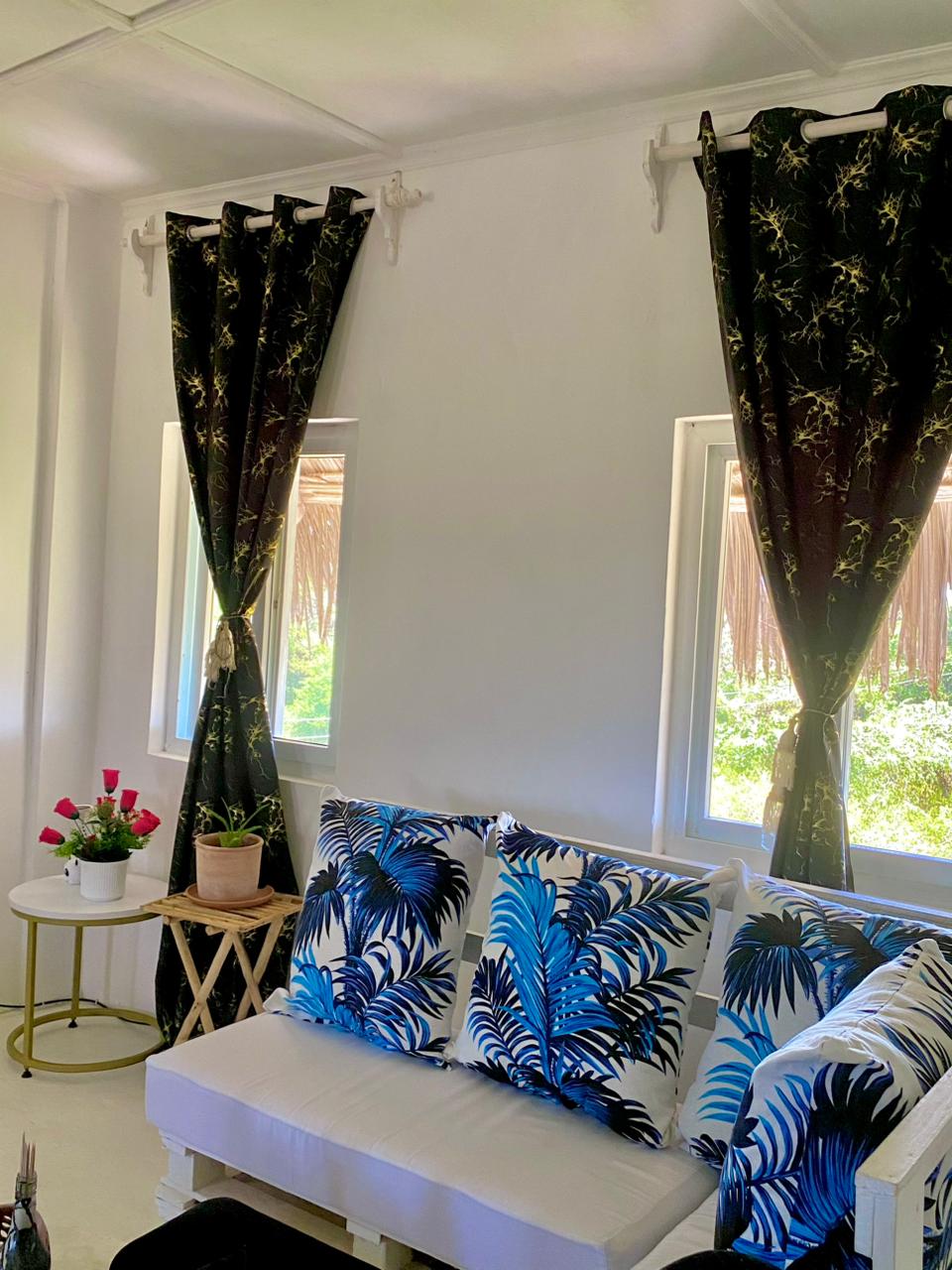 Jacaranda Apartment | Papa 2